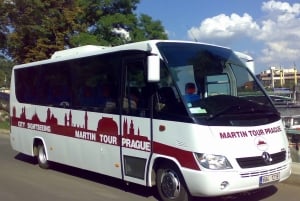 Prahasta: Karlstejnin linnakierros