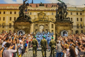 Get&Go: билет в Пражский град и электронный гид с ваучерами на скидку