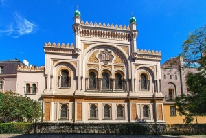 Go City Prague Pass - Top-Attraktionen und Hop-On/Hop-Off-Bus