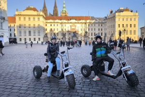 Wielka wycieczka po mieście na elektrycznym trójkołowcu w Pradze - przewodnik na żywo