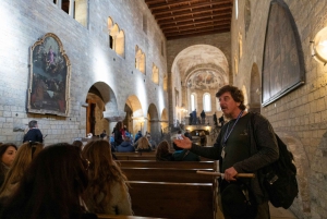 Guided Tour of Prague Castle with Ticket and Transport