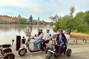 Heart of Prague tour on Tricycle electric scooter