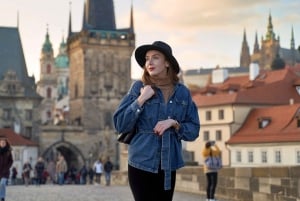 Romantisk fotosession för par i Prag