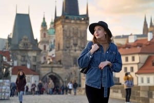 Romantisk fotosession för par i Prag