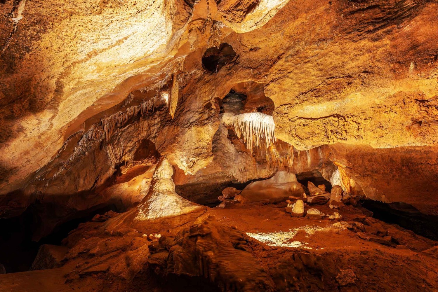 Koněprusy Caves, Karlštejn Castle & Czech Grand Canyon