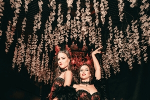 Le Valmont NYE com bar aberto, música ao vivo e DJ