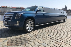 Longue promenade en limousine Hummer ou Cadillac