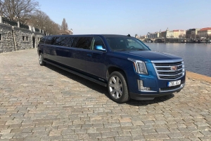 Longue promenade en limousine Hummer ou Cadillac