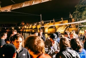 Fiesta de Nochevieja en la terraza del Puente de Carlos de Praga