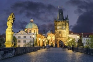 Night tour: Dark Side of Prague with Craft Beer
