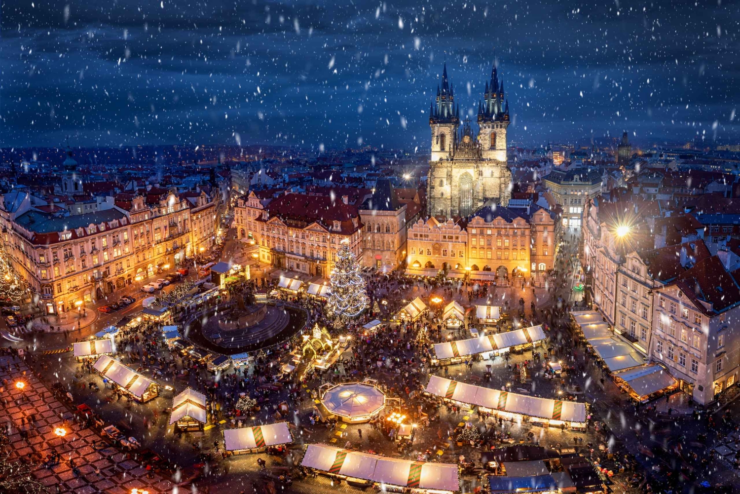 Prague: 2-3h Magical Christmas Markets Tour with Inclusions