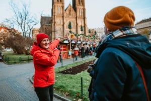 Prague: 2-3h Magical Christmas Markets Tour with Inclusions