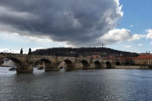 Prague: 2-Hour Lunch Cruise on the Vltava River