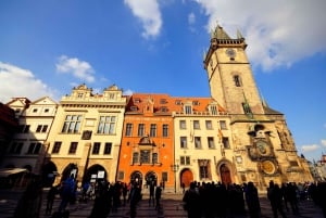 Prague: 2 hours city tour + 1 hour boat cruise