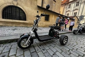 Prague: 2 hours FUN TRIKE tour in Prague with guide