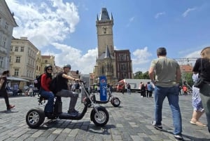 Prague: 2 hours FUN TRIKE tour in Prague with guide