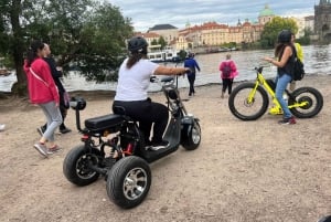 Prague: 2 hours FUN TRIKE tour in Prague with guide