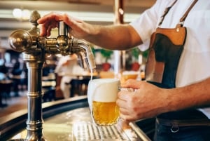 Prague: 3-Hour Beer Tour and Traditional Czech Dinner