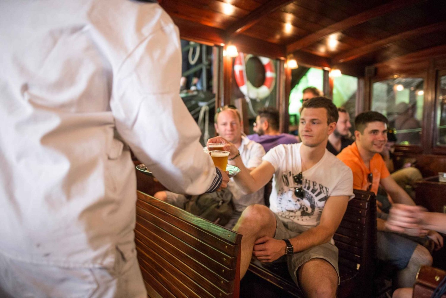 Prague: 3–Hour Castle Grounds Walking Tour and River Cruise