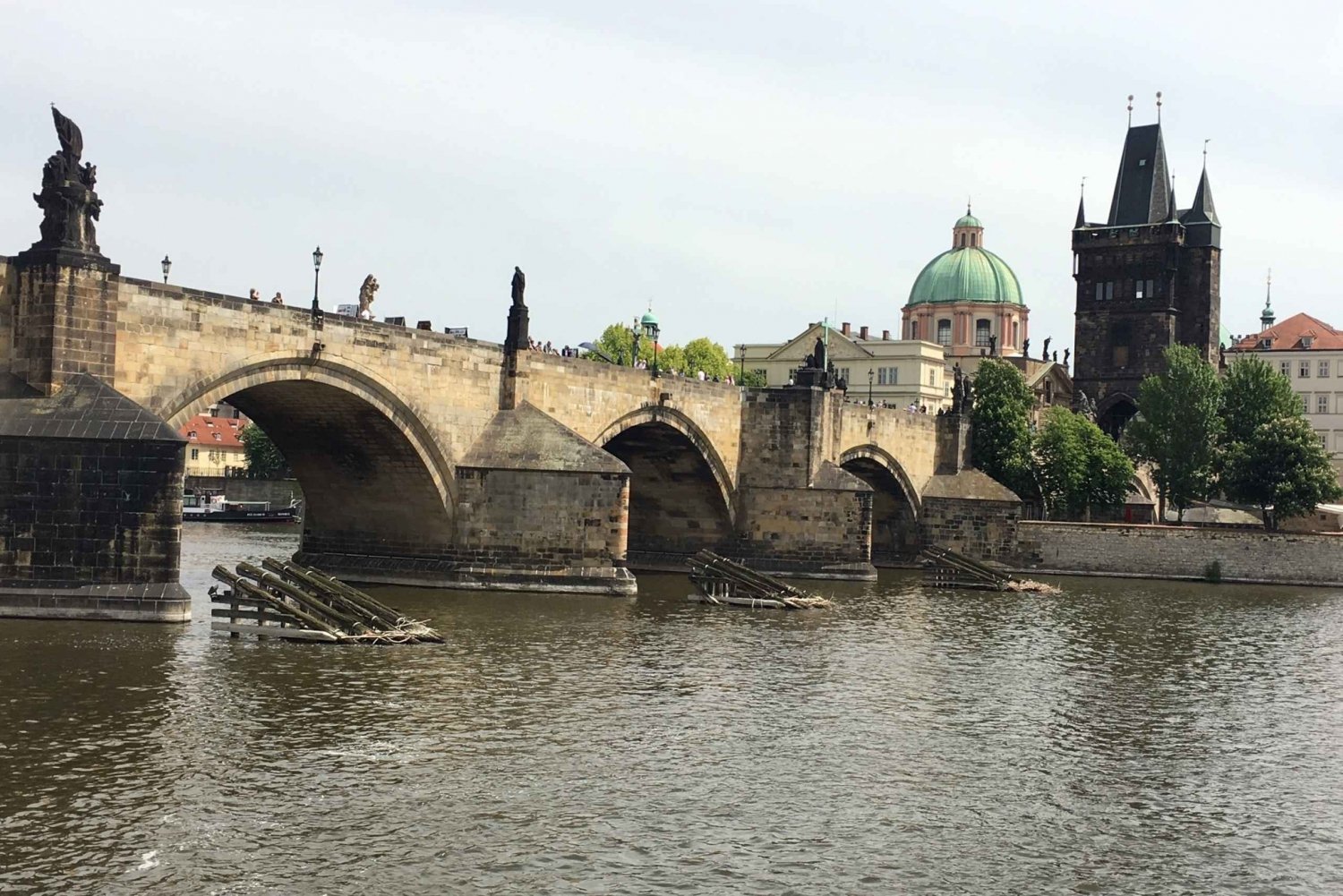 Prague: 3-hour Evening River Cruise with Dinner
