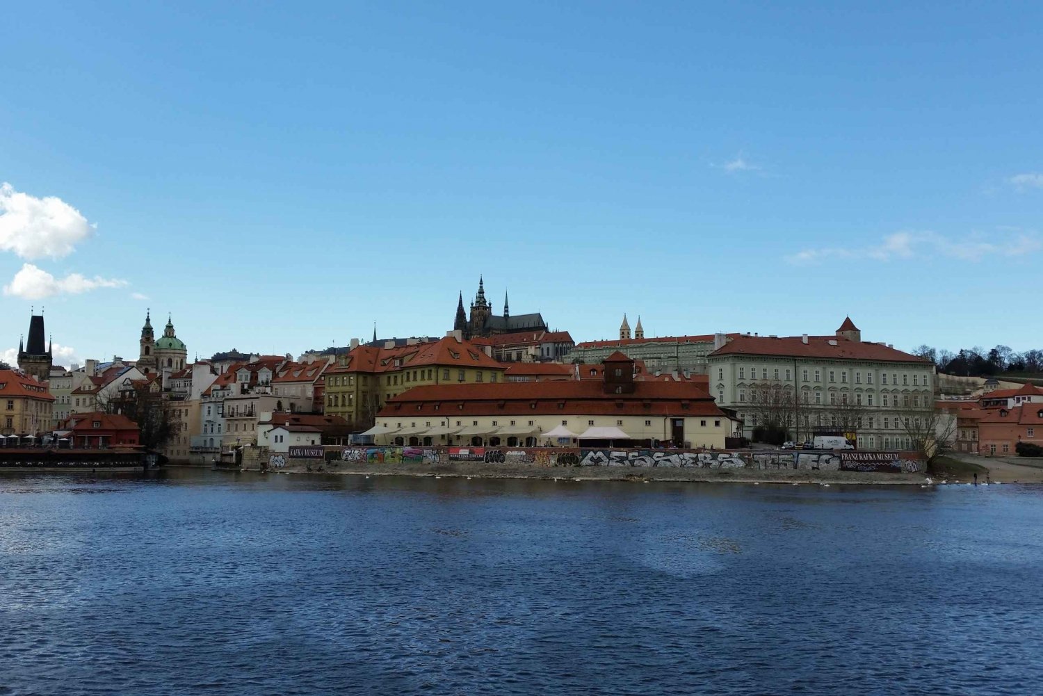 Prague: 3-hour Evening River Cruise with Dinner