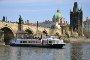 Prague: 3-hour Evening River Cruise with Dinner