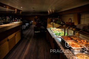 Prague: 3-hour Evening River Cruise with Dinner