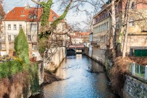 Prague: 4-Hour Segway and Scooter Tour with Lunch and Drinks