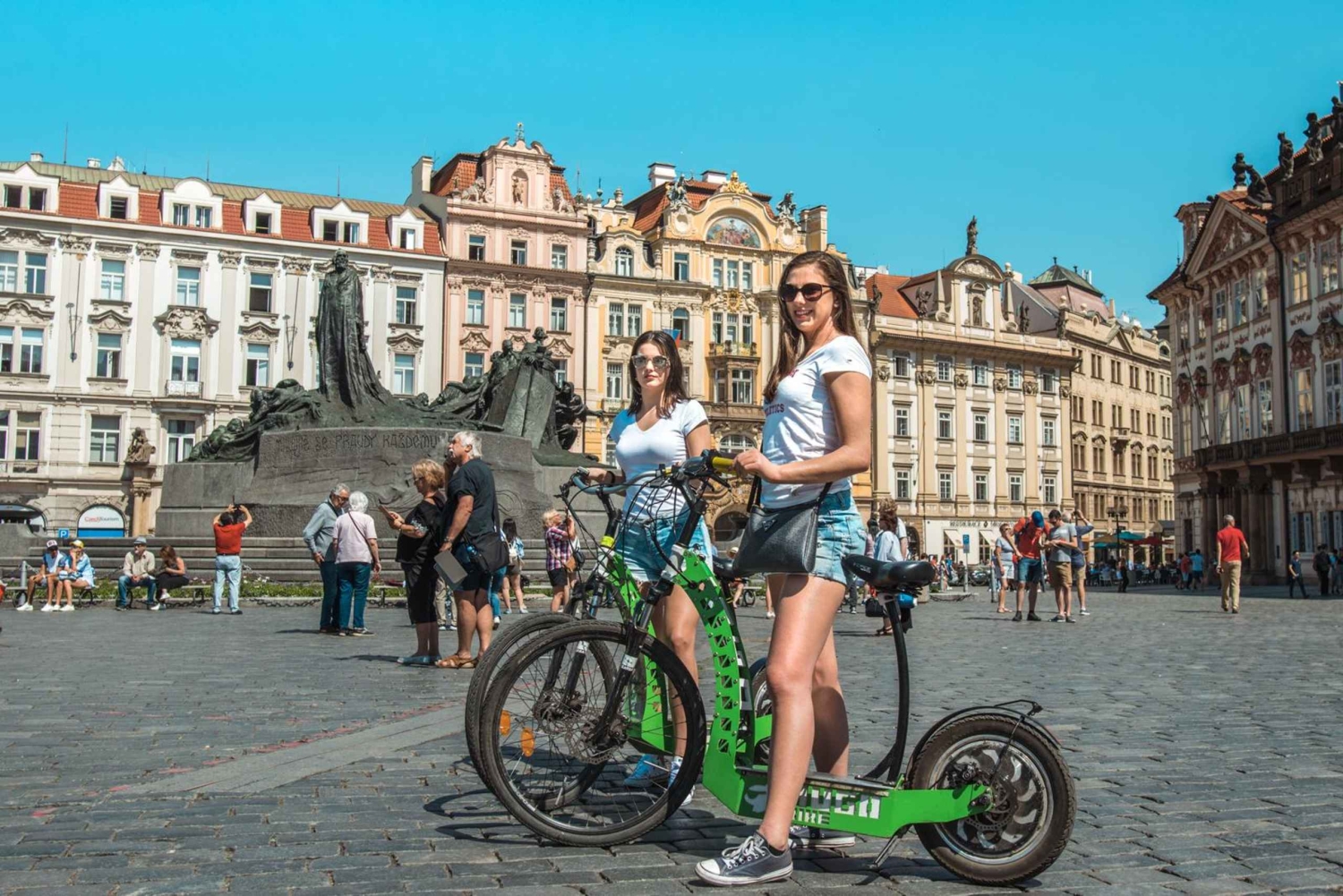Prag: 4 timers stor byrundvisning på Segway og e-scooter