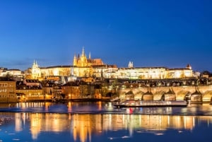 Prague: 50-Minute Sightseeing Evening Cruise