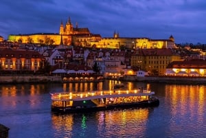 Prague: 50-Minute Sightseeing Evening Cruise