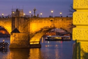 Prague: 50-Minute Sightseeing Evening Cruise