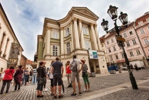 Prague: 6-Hour City Tour including Cruise and Lunch