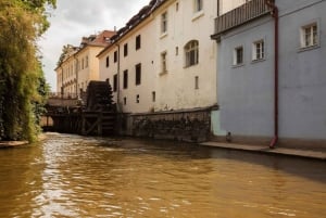 Prague: 6-Hour City Tour including Cruise and Lunch