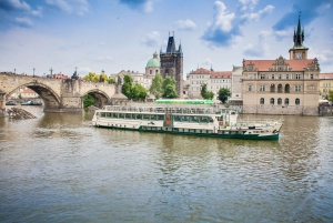Prague: Afternoon Beer Cruise with Drinks Included