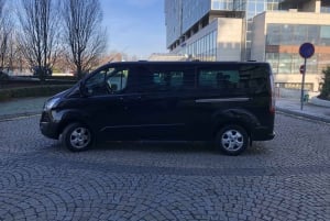 Prague Airport: Private transfer to city centre by Minivan