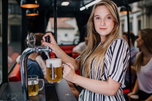 Prague: Airport Transfer Beer Party Bus with Unlimited Beer