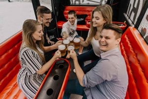 Prague: Airport Transfer Beer Party Bus with Unlimited Beer