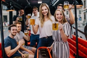 Prague: Airport Transfer Beer Party Bus with Unlimited Beer