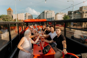 Prague: Airport Transfer Beer Party Bus with Unlimited Beer