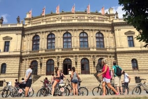 Prags 'ALL-IN-ONE' City E-Bike Tour