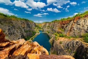 Prague: All-Inclusive Karlstejn Castle and Caves Tour