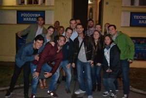 Prague: Alternative Bar Tour of Letná