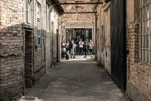 Prague: Alternative Prague Walking Tour