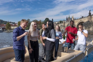 Prague: Beer Boat Tour