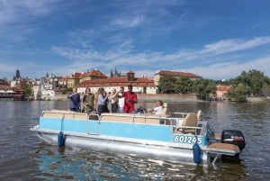 Prague: Beer Boat Tour