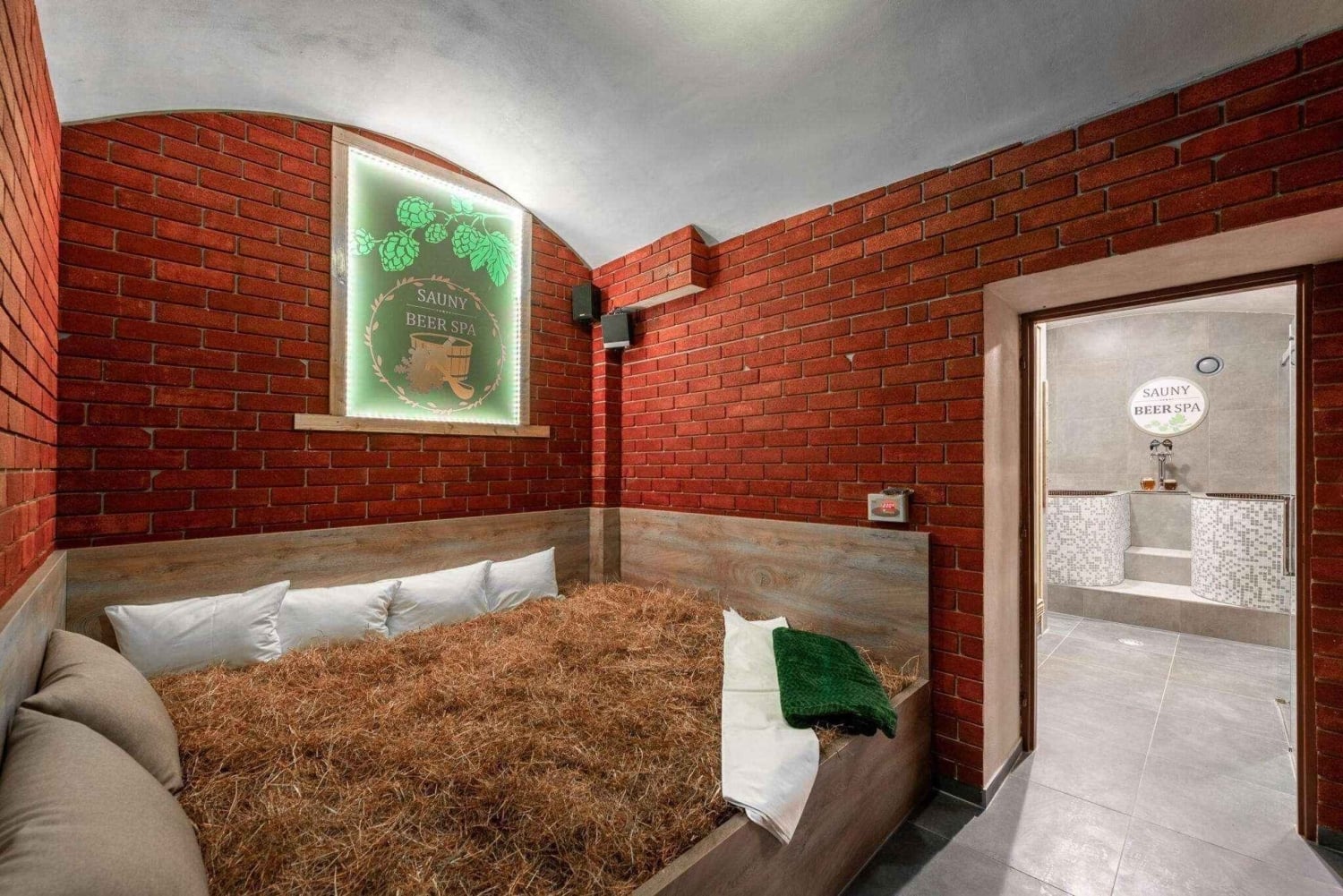 プラハ：ビールとサウナが飲み放題のビールスパ体験
