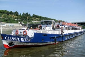 Prague: Big Bus Hop-on Hop-off Tour and Vltava River Cruise