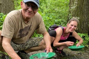 Bohemian Uplands: Garnet panning, Farm & Local Lunch&Beer