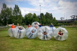 Praga: esperienza combinata di Bubble Football e tiro con l'arco